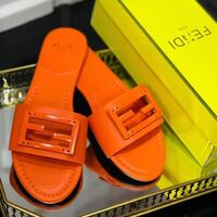 Hot Fashion Design 2022 Summer Slippers Solid Color Buckle Decorative Casual Sandals Summer Ladies Slippers Sandal For Women