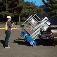 two masts hydraulic aluminum lift man picker aerial lift made in china