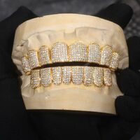 Custom Personalized VVS VVS1 Moissanite Diamond Men's Hip Hop 14k White Gold Iced Out 18k Gold Plated Grillz Teeth Decoration