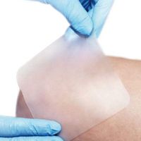 Medical hydrocolloid dressings and hydrocolloid dressings for wound care