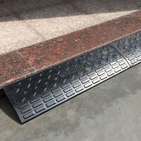 Roadside Ramp Durable Vehicle Multilateral Road Roadside Ramp Rubber Wheelchair Ramp