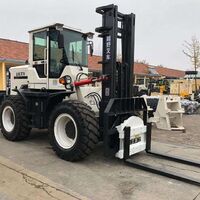 3.5 Tons Forklift Off Road 4WD 4x4 All Rough Terrain Forklift Diesel Forklift For Sale